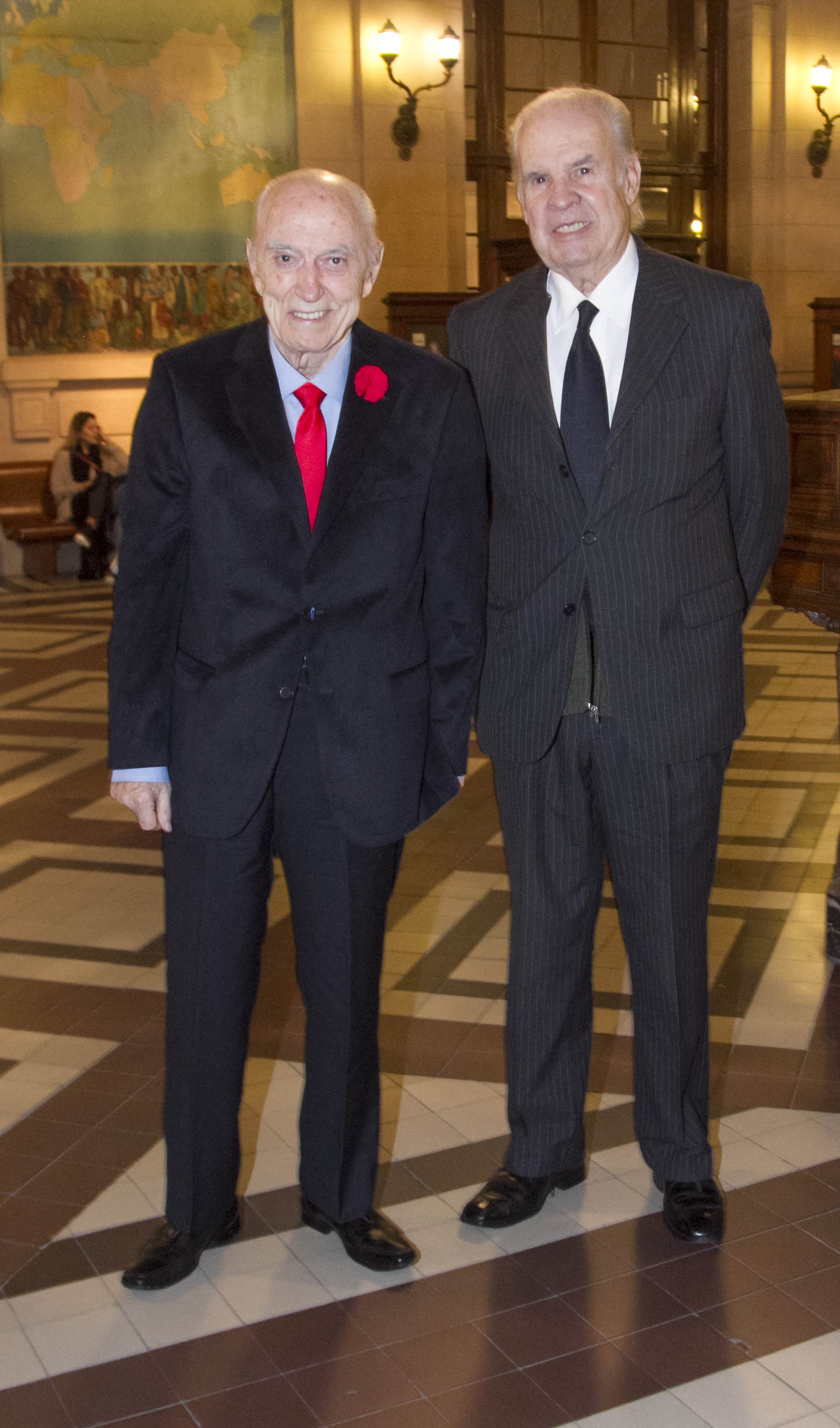 Hector Larrea Celebro Sus 80 Anos Con Una Gran Fiesta En El Cck Radio Nacional