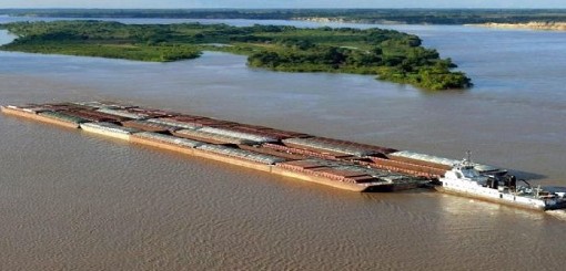 Consideran “un disparate” abrir la hidrovía a embarcaciones extranjeras