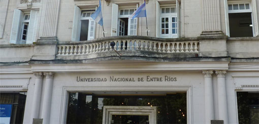 Presentan ofertas académicas en Uner de Paraná